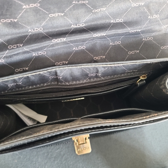 As New! Black Aldo Bag. Gold Hardware - Picture 8 of 16